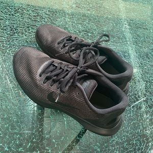 Men’s Black Nike Flex. Size 9